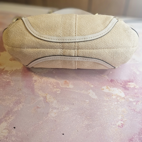 Coach Raffia Straw Wicker Shoulder Bag Purse Beige/White Braided Leather Strap. - Picture 5 of 8